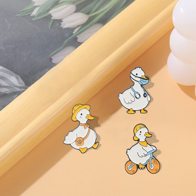 Lovely Animal Enamel Pin Custo - Shop Jewelry & Watches Near Me ulasan dan harga