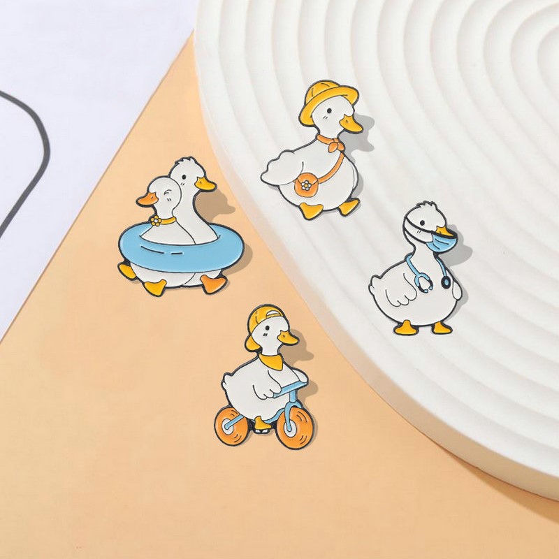 Lovely Animal Enamel Pin Custo - Shop Jewelry & Watches Near Me ulasan dan harga
