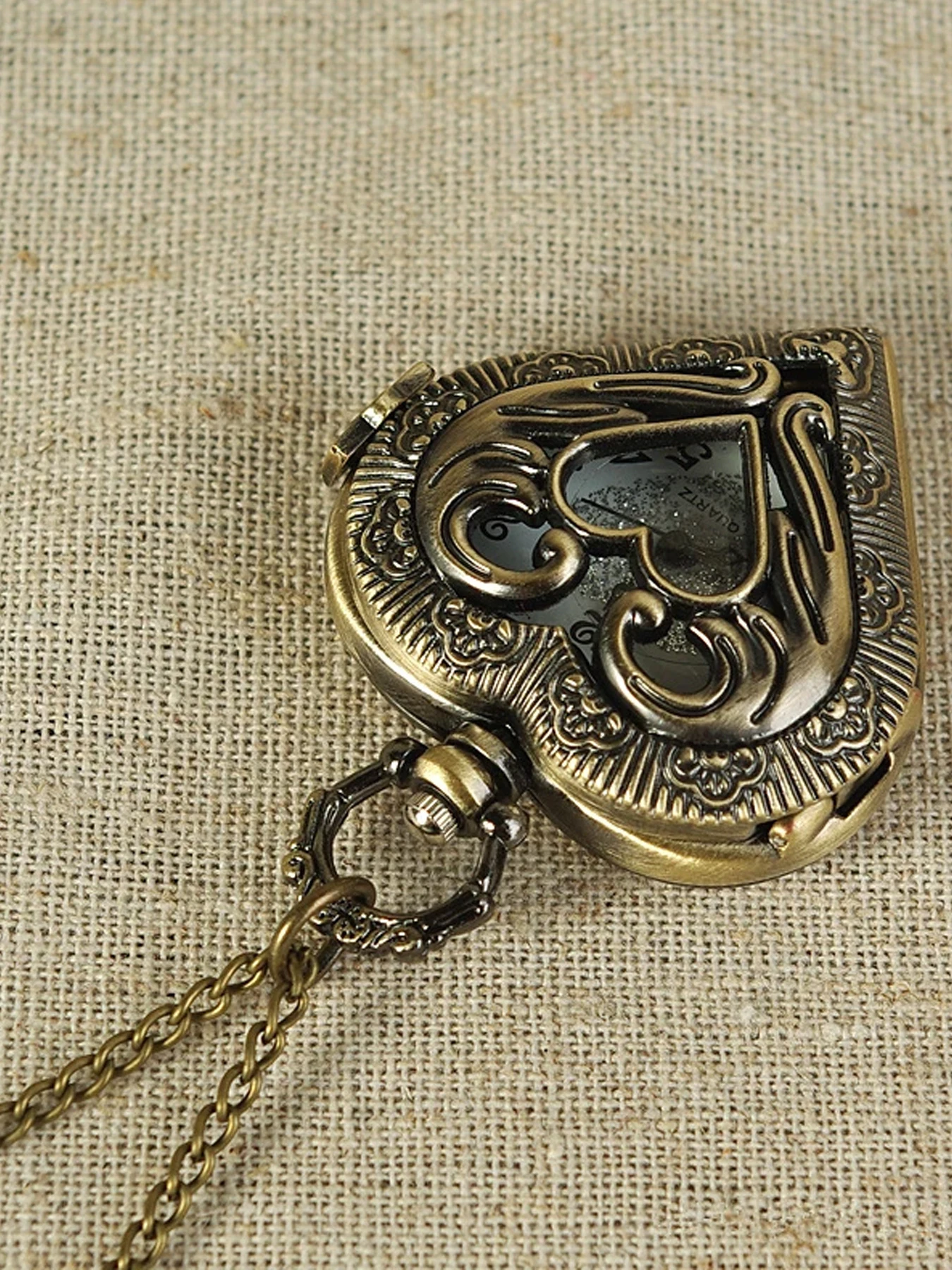 Vintage hollowed out heart-sha - Vintage Pocket Watch ulasan dan harga